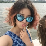D. P. Thuy