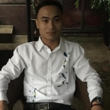 N. B. Th&agrave;nh