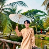 N. B. Nguyễn
