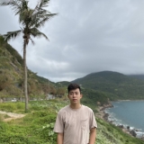 D. Tiến