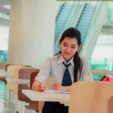 T. T. T. Ng&acirc;n