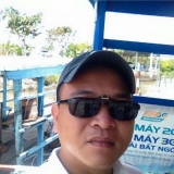 D. M. Triều