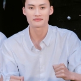 C. Mạnh