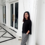 L. Ho&agrave;ng