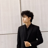 X. Quang