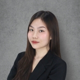 K. Nhi