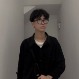 H. V. Đức