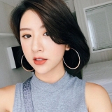 P. Yến