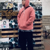 K. Ho&agrave;ng