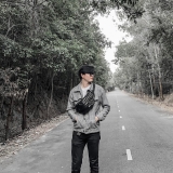 T. L. Sơn