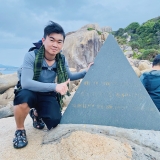 H. N. V. Đức