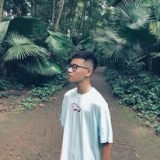 K. L&ecirc;