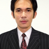N. M. H&ugrave;ng