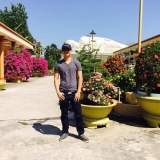 L. T. Thật