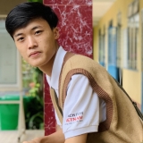 V. M. H&ugrave;ng