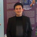 T. Th&aacute;i