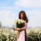 M. H&agrave;