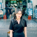 T. O. N. Th&uacute;y