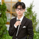 T. Nguyễn