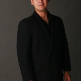 N. Kh&aacute;nh