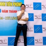 V. P. Th&aacute;i