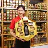 D. N. Q. Tết