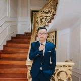 B. V. Khoa