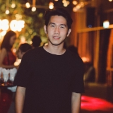 A. Đ. Ho&agrave;ng