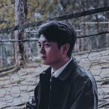 V. H. Lộc