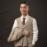 L. V. Đạt