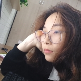 L. Lệ