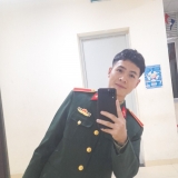 B. T&agrave;i