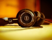 inspiringwallpapers.net-grado-the-prestige-series-wallpapers_34918_2560x1600.jpg