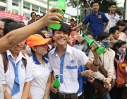 Gioi_tre_Viet_Nam_san_sang_Thoa_khi_phach_1.jpg