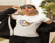 DINESAUR - T5.jpg