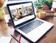creative-psd-mockup-macbook-pro-17.jpg