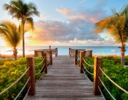 Caribbean-beaches-Turks-and-Caicos-sunset_1366x768.jpg