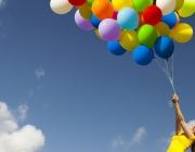 Happy-day-hundreds-of-colorful-balloons_1600x900.jpg
