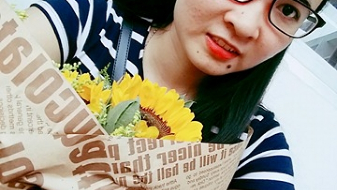 Cộng t&aacute;c vi&ecirc;n bi&ecirc;n-phi&ecirc;n dịch
