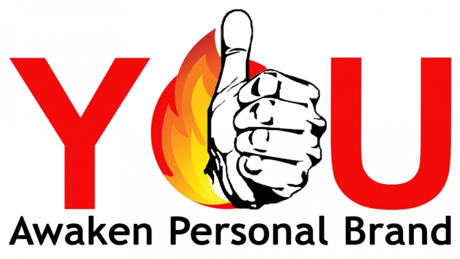 Th&agrave;nh vi&ecirc;n ban truyền th&ocirc;ng Awaken Your Personal Brand