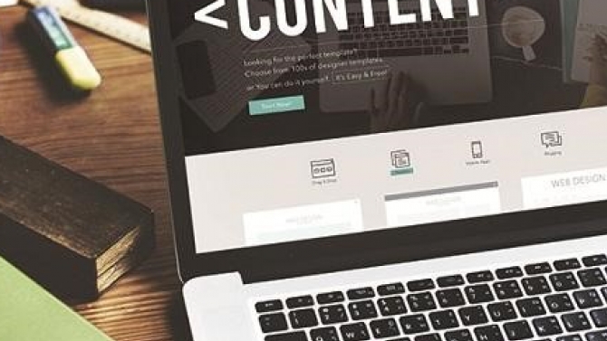 Viết nội dung v&agrave; quản trị website