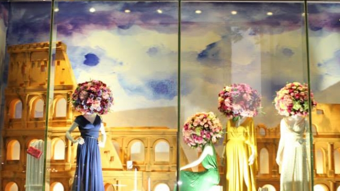 Thiết Kế windowns Display LuaLa