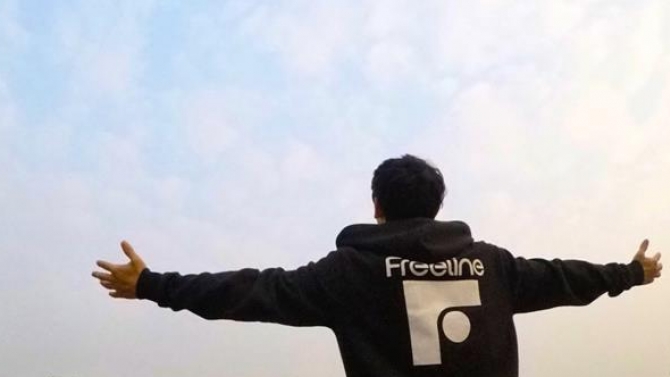 Freeline skates H&ograve;a B&igrave;nh team