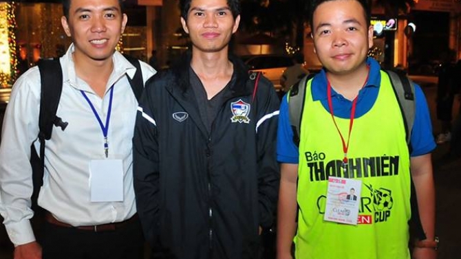 Phi&ecirc;n dịch cho Team Manager của U23 Thailand giải Thanhnien cup 2016