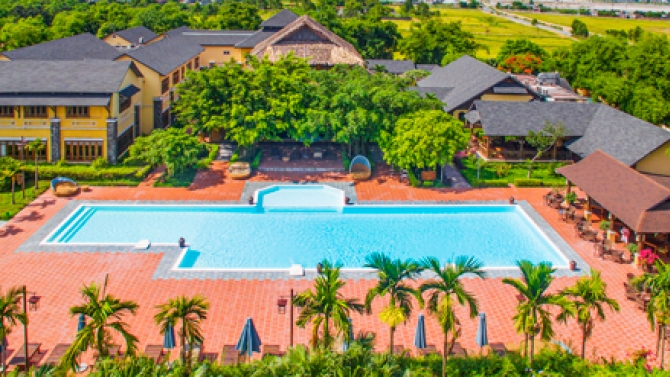 Chụp h&igrave;nh Emeralda Resort Ninh B&igrave;nh