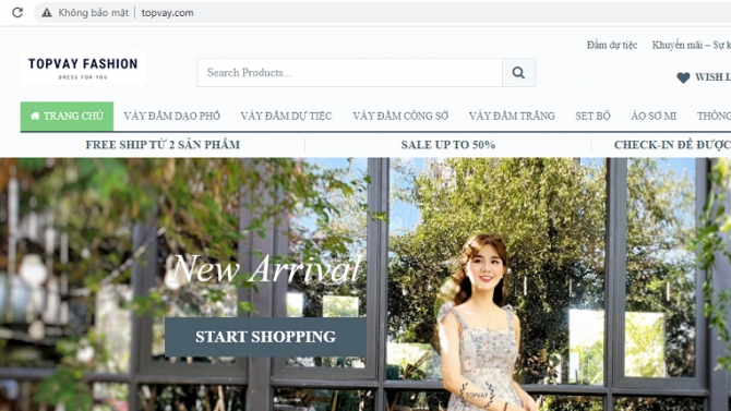 Quản l&yacute; Website v&agrave; Fanpage Topvay Fashion