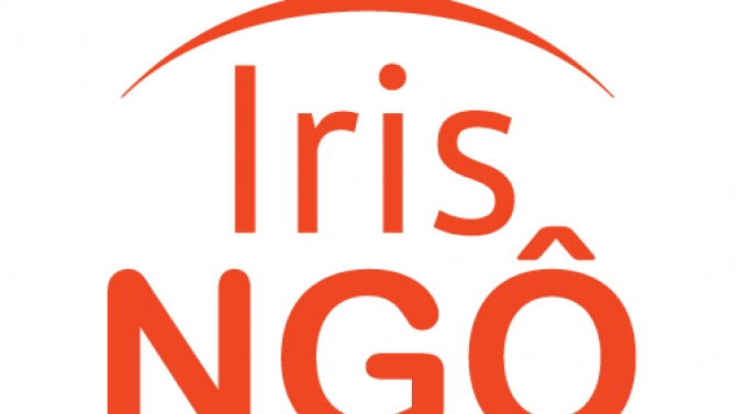 Logo c&ocirc;ng ty may mặc Iris Ng&ocirc;