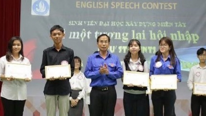 H&ugrave;ng Biện Tiếng Anh