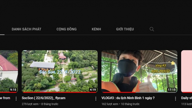 L&agrave;m youtuber dựng video