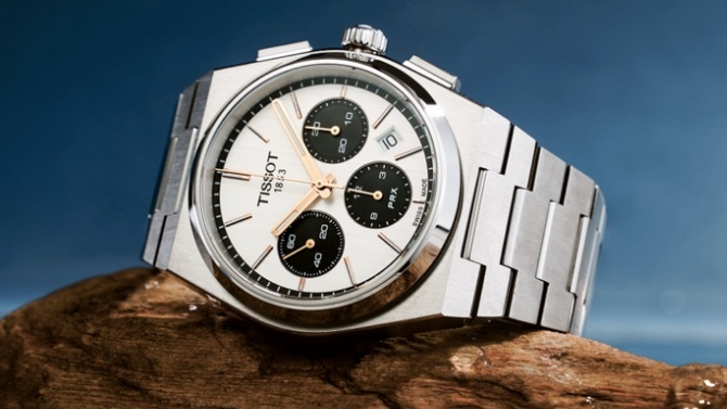 Chụp ảnh sản phẩm c&aacute;c thương hiệu GUCCI, CARTIER, TISSOT, DOXA
